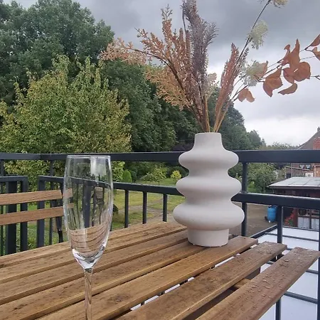 110Qm- 4 Rooms - Free Private Parking- Free Fast Wifi - Kitchen - Near Wood- A Part Time Home Walsrode Exterior foto